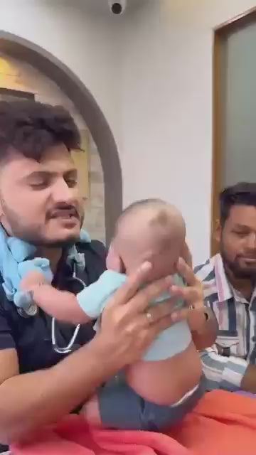 Ergonomic Baby Shaping Head Support Pillow – Newborn Flat Head Syndrome (Plagiocephaly) Prevention