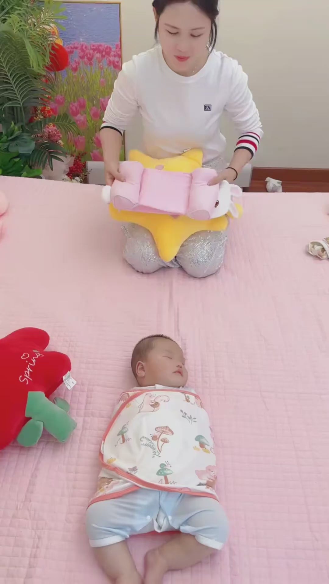 Ergonomic Baby Shaping Head Support Pillow – Newborn Flat Head Syndrome (Plagiocephaly) Prevention